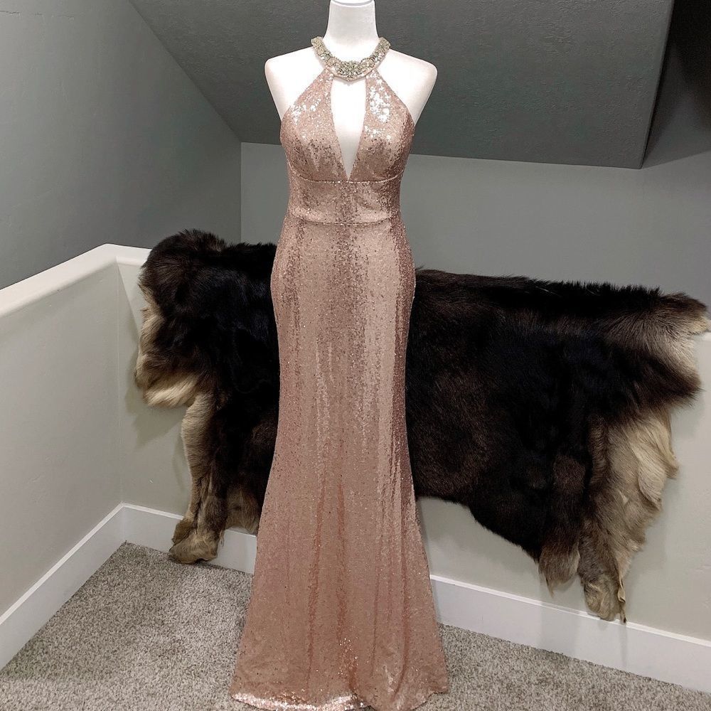 Blush Pink Sequins Halter Mermaid Evening Dress